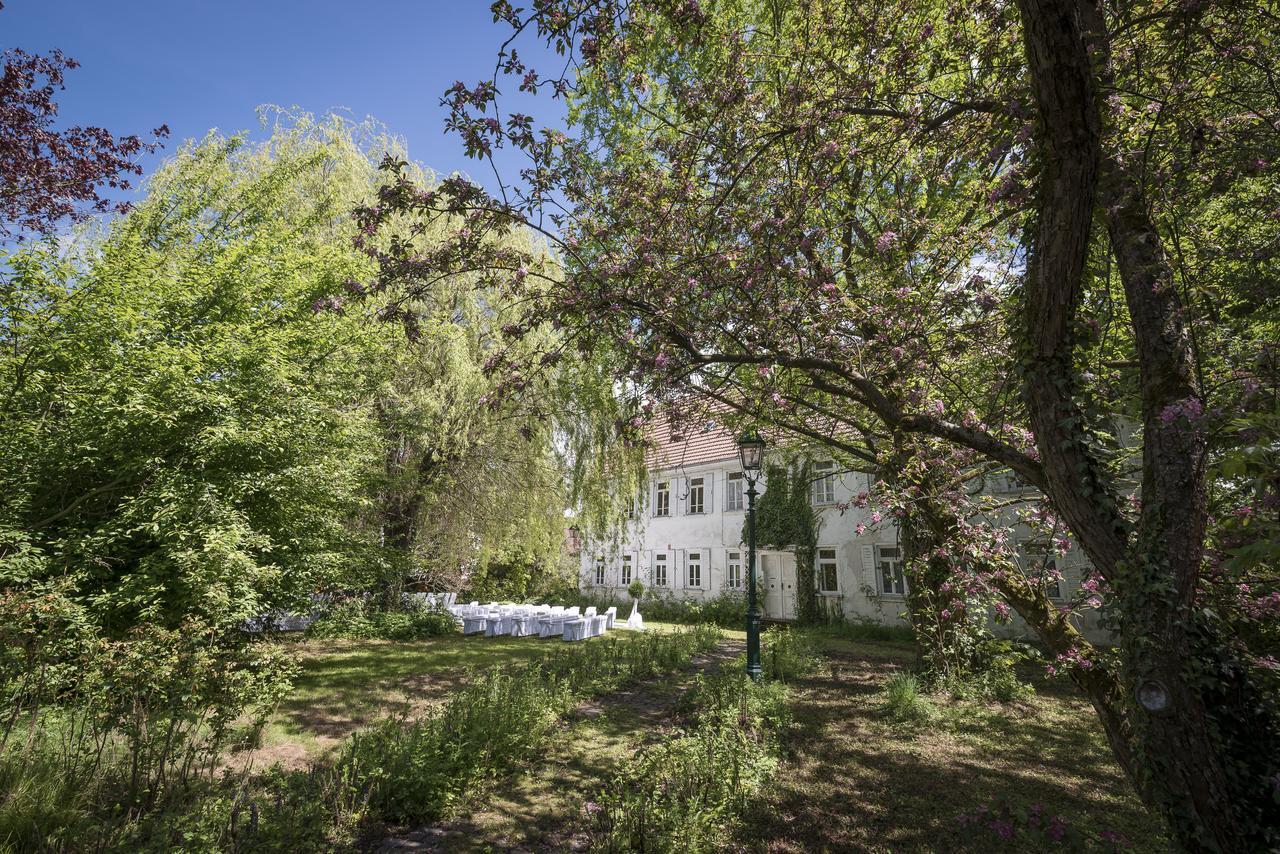 Hotel Schloss Romrod Exterior foto
